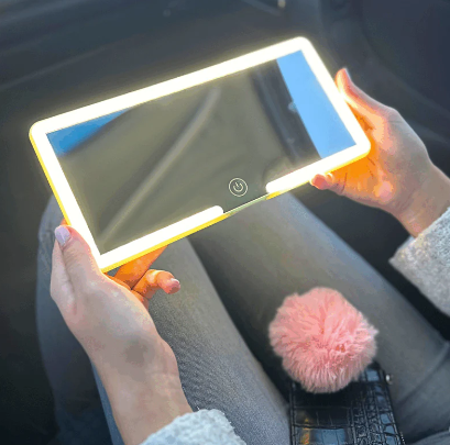 Hinium™ Princess Mirror